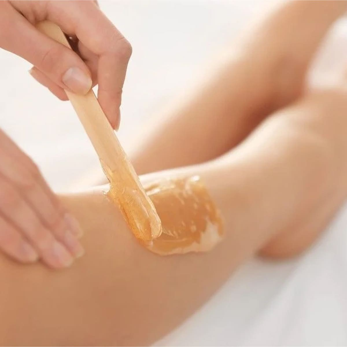 Triệt Lông Chân Bằng Sáp ( Waxing)